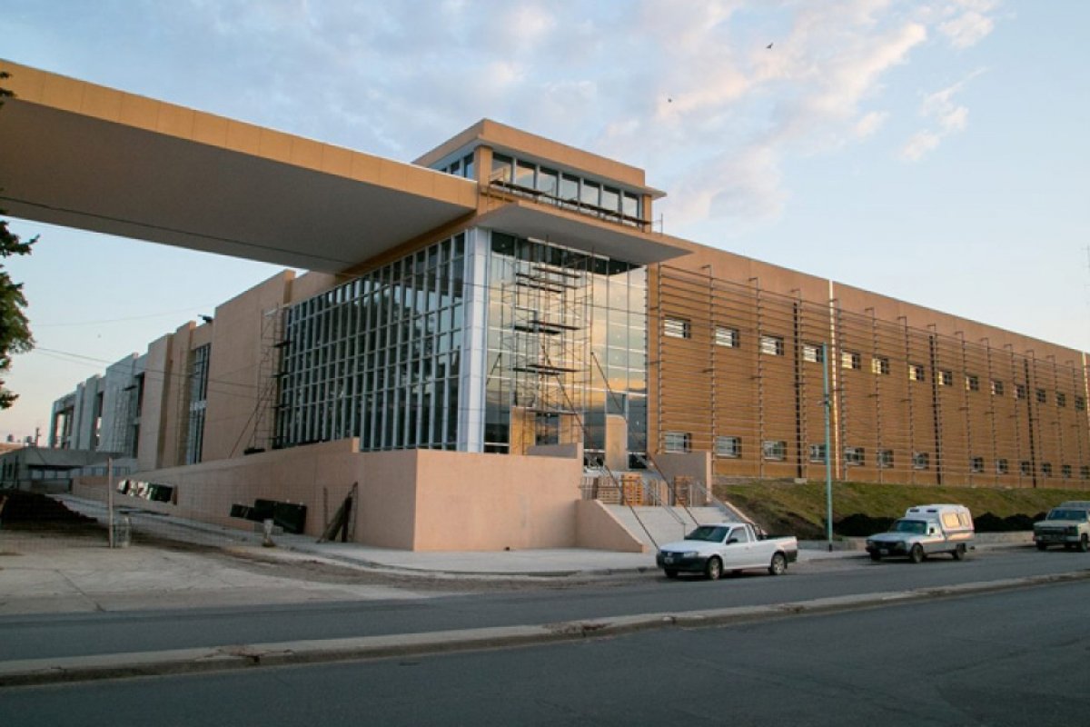 Hospital Bicentenario