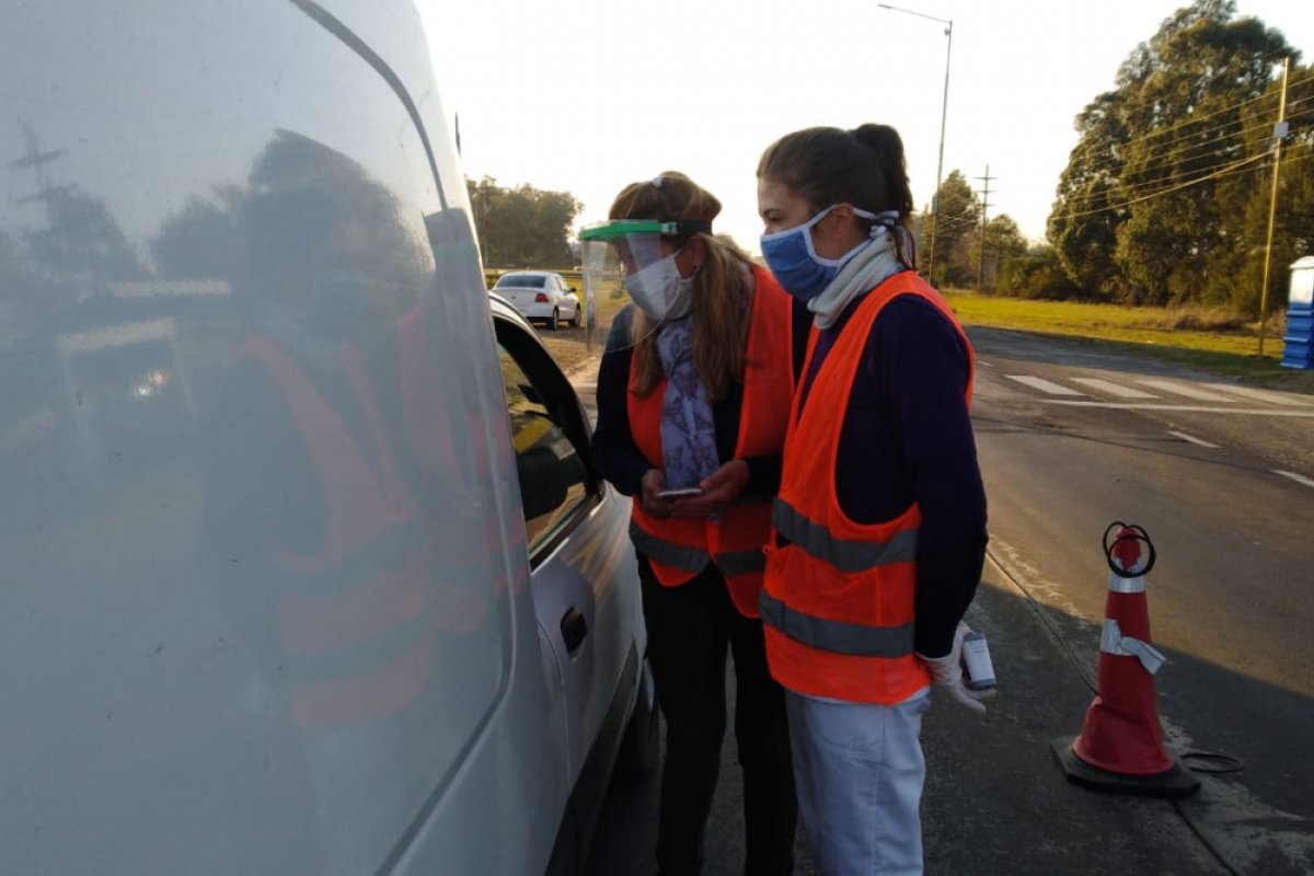 Levantan los controles