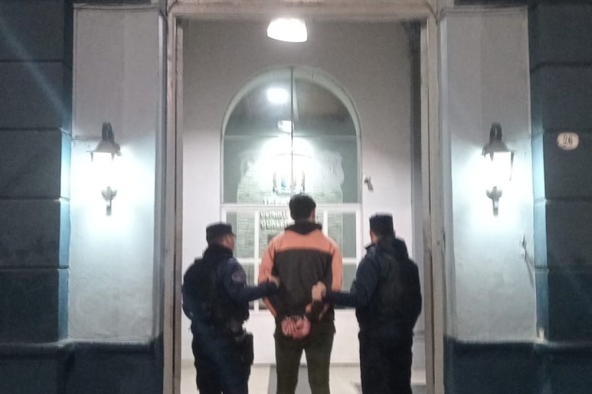 Detenido Detenido