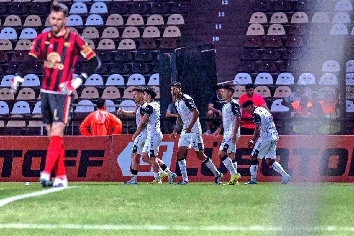 Habrá tres equipos de Mendoza en Primera División Habrá tres equipos de Mendoza en Primera División