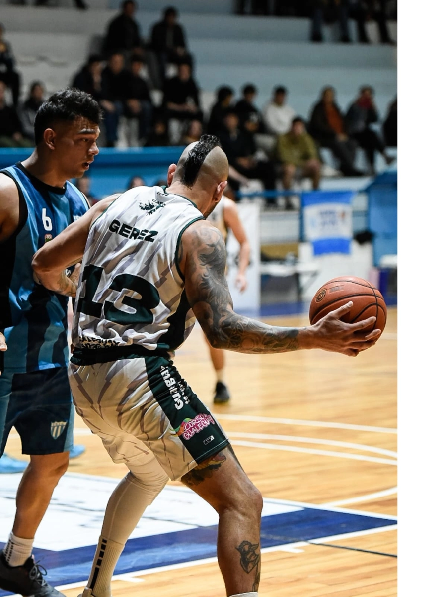 Luis Gérez fue el goleador del partido. Foto: Diego Aguirre