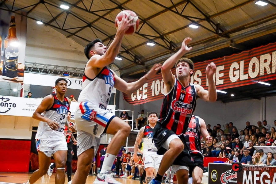 Nicol&aacute;s Reynoso fue la figura de Central. Foto: Dami&aacute;n C&aacute;ceres