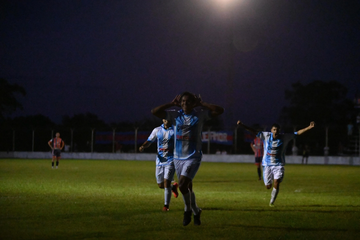 Gran victoria de Juventud Unida cómo visitante