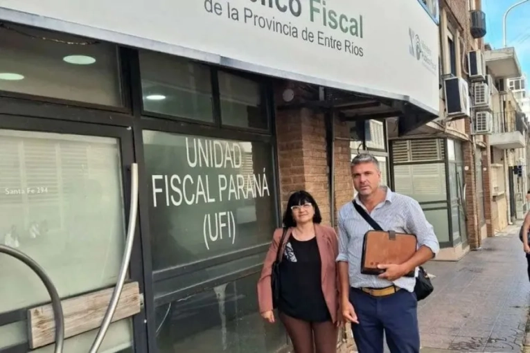 Concejales denunciaron penalmente al intendente de Colón por su viaje a Brasil