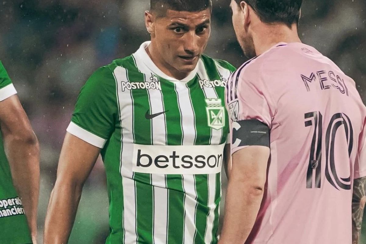 El Pepe Bauza junto a Lionel Messi