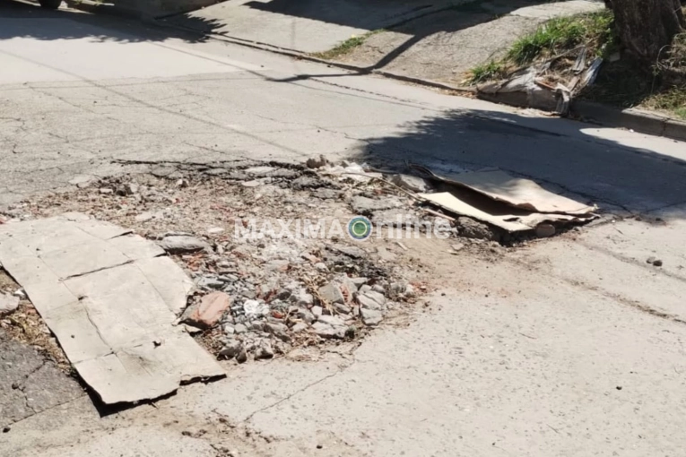 Vecinos reclaman desde septiembre por el estado de una calle | Máxima ...