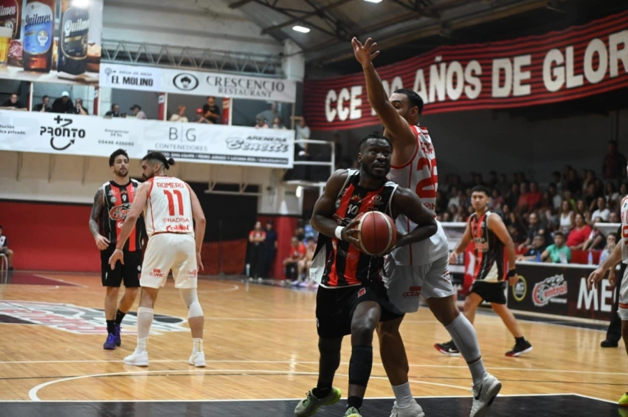 Johu Castillo fue uno de los puntos altos de Central. Foto: Mauricio R&iacute;os