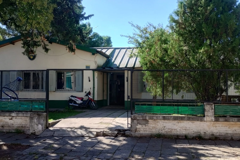 Aparecieron alacranes en una escuela de Gualeguaychú y recomiendan arreglar los pisos