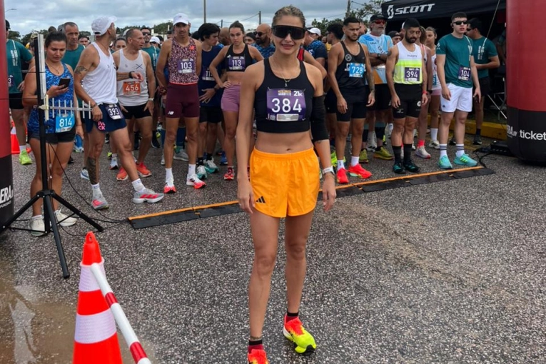 Joana Navarrete ganó la media maratón de Piriápolis