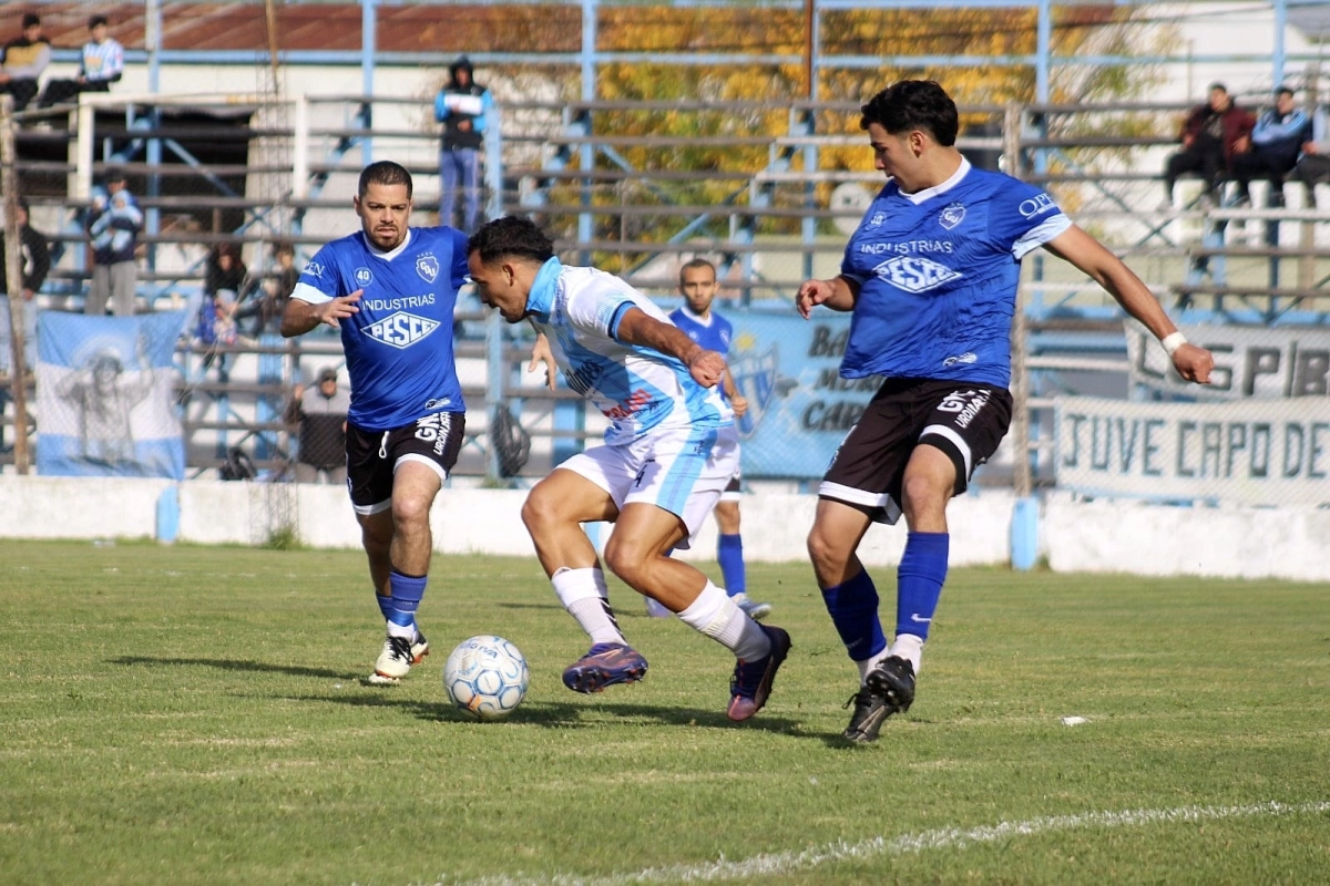 Juventud Unida no afloja, Le gan&oacute; a Deportivo y tiene puntaje perfecto