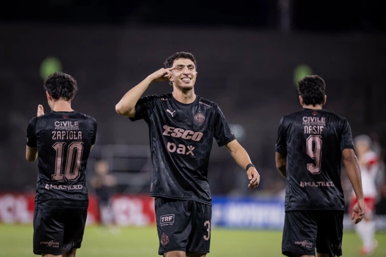 Platense y una visita clave a Independiente Santa Fe para asegurarse la clasificación en la Copa Libertadores