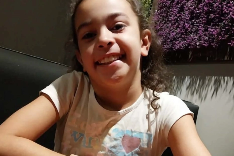 Sin trabajo y con la obra social cortada: piden ayuda para llevar a su nena al Garrahan