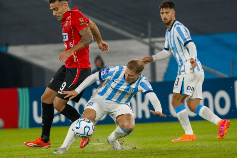 Racing empató con Caracas y quedó eliminado de la Copa Sudamericana