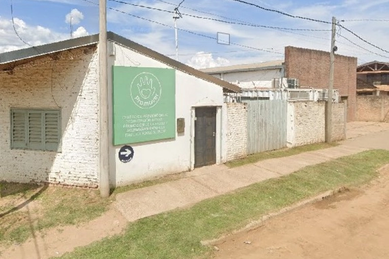Detuvieron a dos personas con zapatillas robadas tras un robo en la Asociación Promover Conin