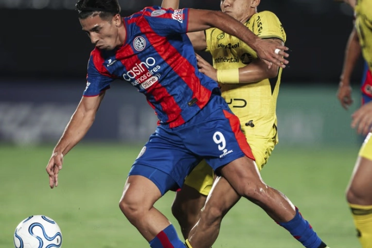 San Lorenzo recibe a Recoleta de Paraguay en busca de la clasificación a octavos de final