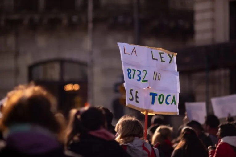 Reforma previsional: Agmer llama a movilizar este miércoles frente a Casa de Gobierno