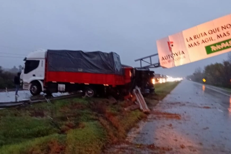 Corte total en Ruta 12 por un siniestro vial