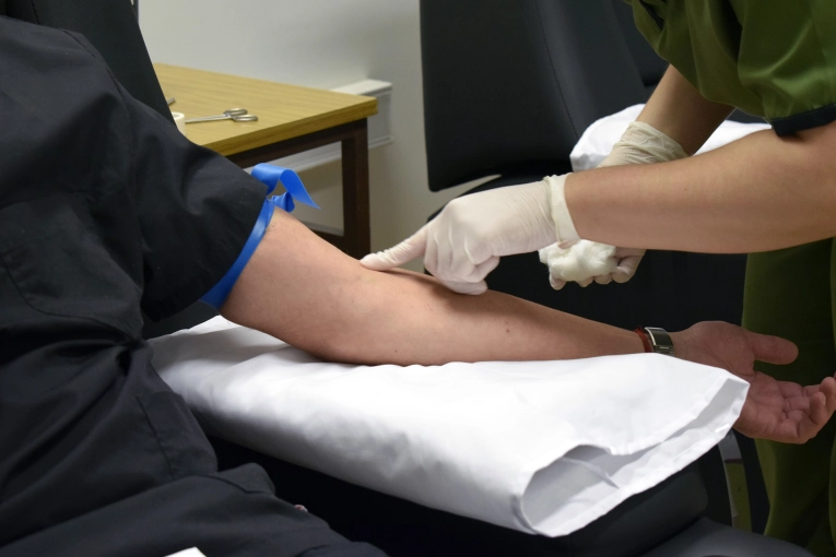 Instan a la comunidad a sumarse a la donación voluntaria de sangre