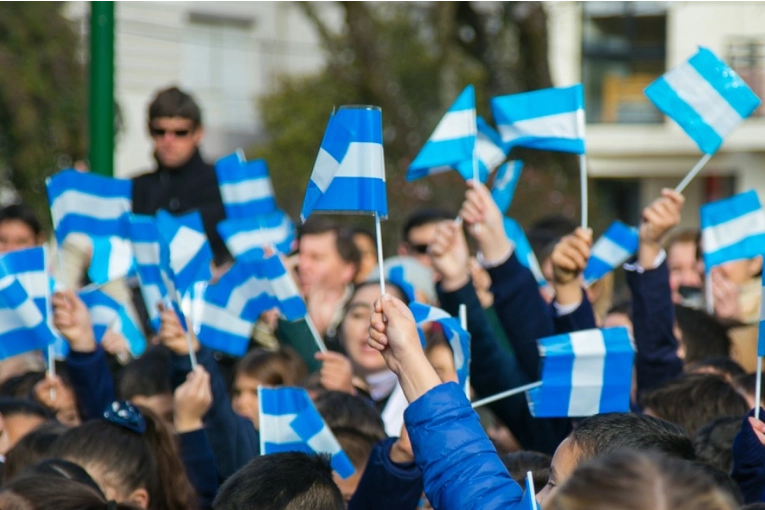 500 estudiantes prometerán lealtad a la Bandera este viernes