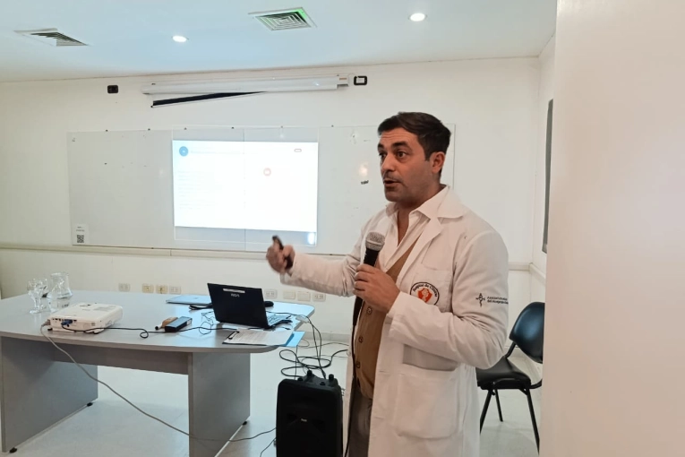 Con una exposición sobre el shock séptico, culminó el segundo mes del curso de emergencias hospitalarias