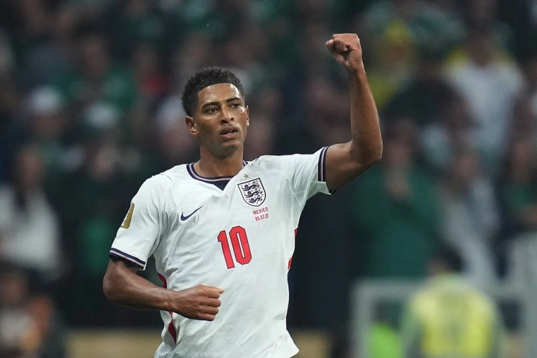 Inglaterra le ganó a México y se metió en cuartos de final del Mundial