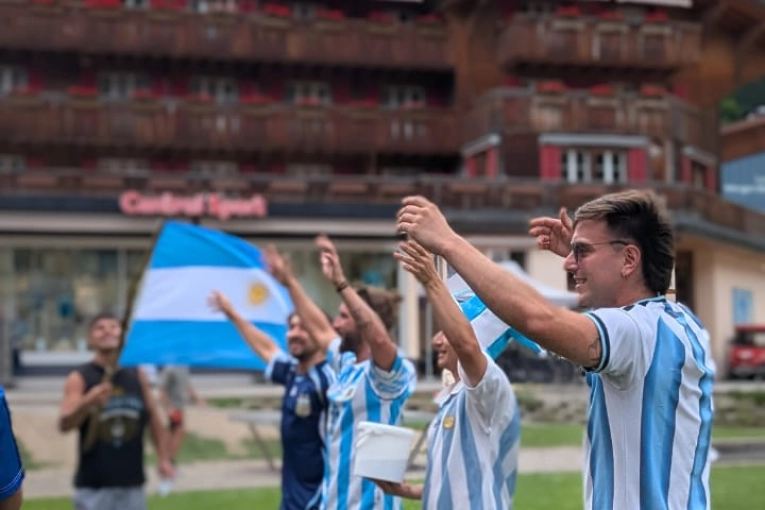Lejos pero cerca: la pasión mundialista de un gualeguaychuense en la silenciosa Suiza