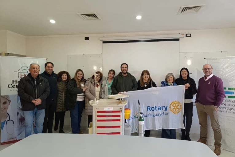 El Hospital Centenario incorporó un nuevo Carro de Paro