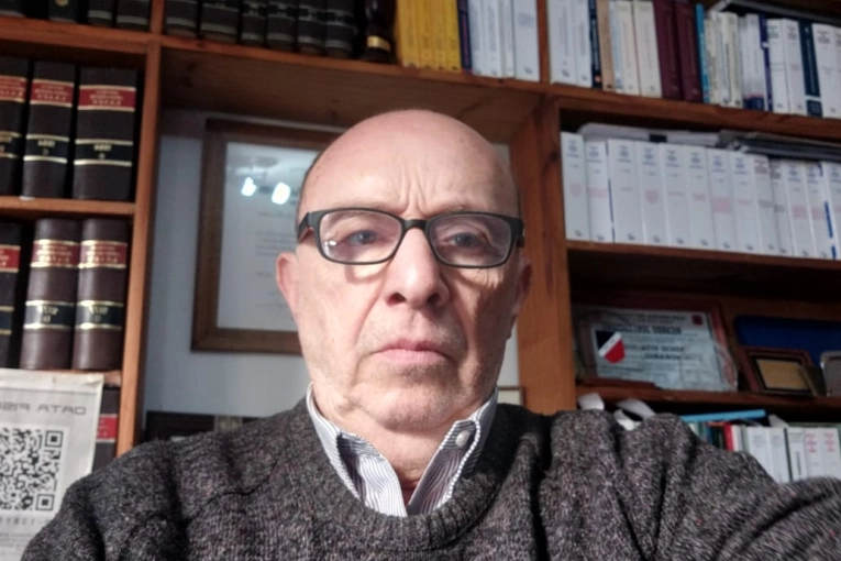 Luciano: "No saben controlar los comedores y le dan todo a un foráneo en perjuicio del comercio local"