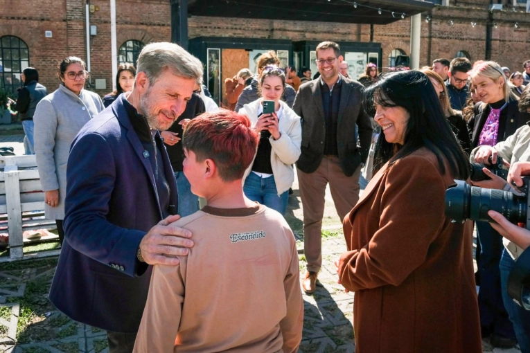 El gobernador acompañó la celebración por el Día de la Niñez en residencias socioeducativas