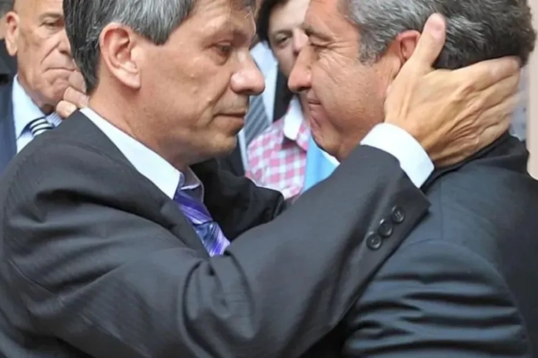 Urribarri 68 años y a dos de los 70: el ex gobernador quedó detenido y ya está en la UP1
