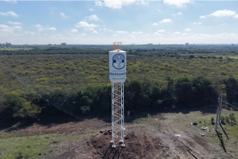 Nueva torre tanque de 20.000 litros para el Loteo Las Ramas