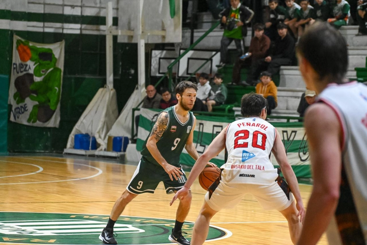 Juan Jos&eacute; Giaveno con un triple sobre el final le dio la victoria a Racing